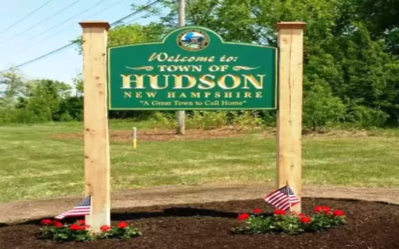 Hudson NH 55  Community